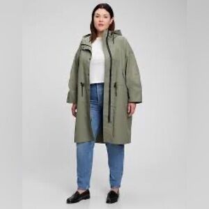 Gap Women's Oversized Anorak Parka